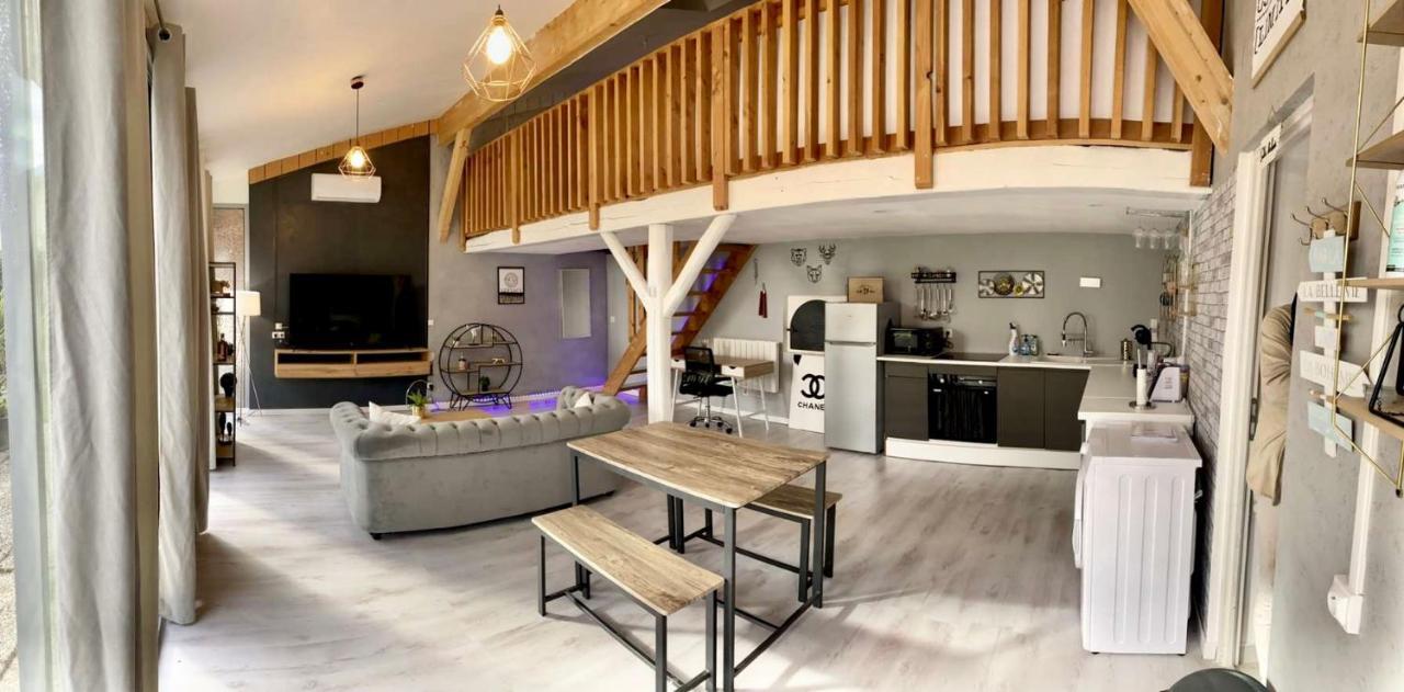 La Villa Jo Le Grand-Lemps Экстерьер фото
