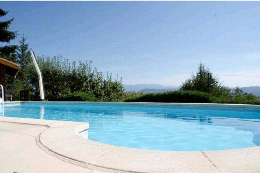 La Villa Jo Le Grand-Lemps Экстерьер фото